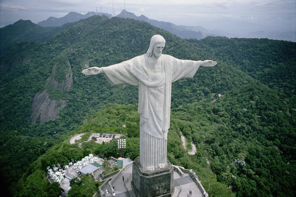 [Imagen: Cristo-Brasil.jpg]