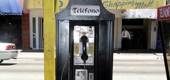 Venezuela apuesta a recuperar sus teléfonos públicos