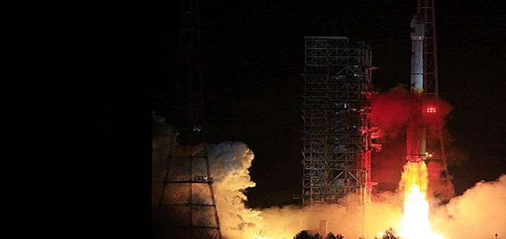 Lanzamiento del satélite Túpac Katari desde Xichang, China. Imagen: ABE.