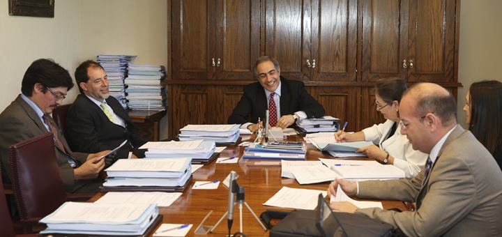 Senado chileno aprueba en comisión la creación de la Superintendencia de Telecomunicaciones