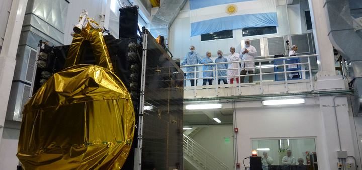Mañana inicia el traslado del satélite ArSat 1 a la Guayana Francesa para su lanzamiento