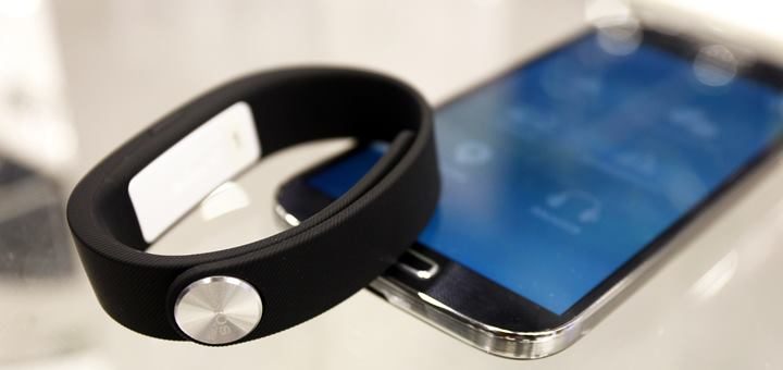 Telefónica se une a LG, Samsung y Sony para integrar sus servicios a los wearables