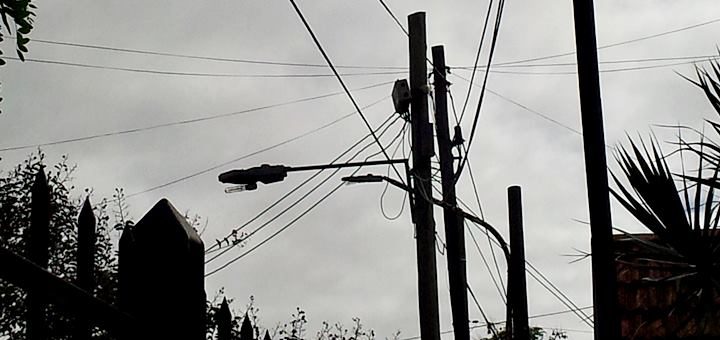 Compañía eléctrica cortará cables de telecomunicaciones irregulares en San Pablo