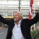 Richard Branson en Chile. Imagen: Virgin Mobile