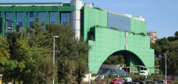Edificio de Telecom Italia en Ancona. Imagen: Telecom Italia