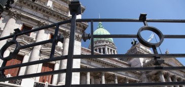 Senado argentino aprobó proyecto de ley de telecomunicaciones; será tratado en Diputados