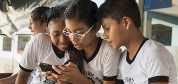 Escuela en Nauta, Perú. Imagen: Ericsson