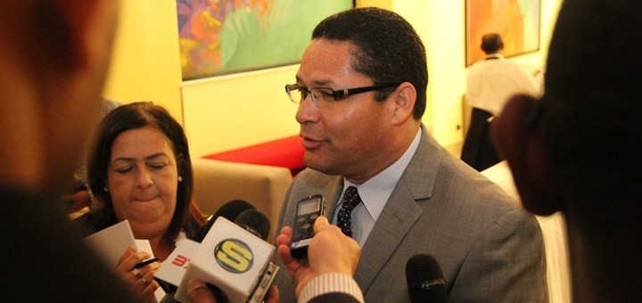 Indotel quiere crear un ministerio TIC en República Dominicana