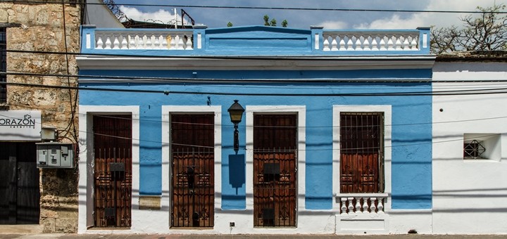 Operadores dominicanos acuerdan soterrar cables en la Zona Colonial capitalina