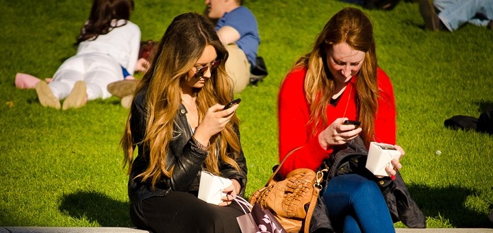 Más del 30% del tiempo en smartphones es usado en aplicaciones de comunicación