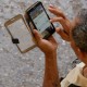 Paraguay: sancionan ley de bloqueo de celulares robados