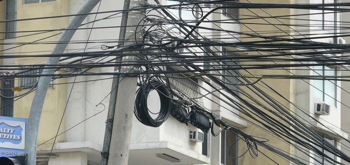 Panamá elimina el impuesto al soterramiento de cables