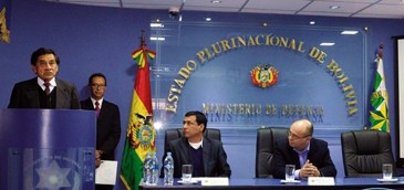 Entel y el Ministerio de Defensa de Bolivia firman acuerdo de cooperación. Imagen: Entel.