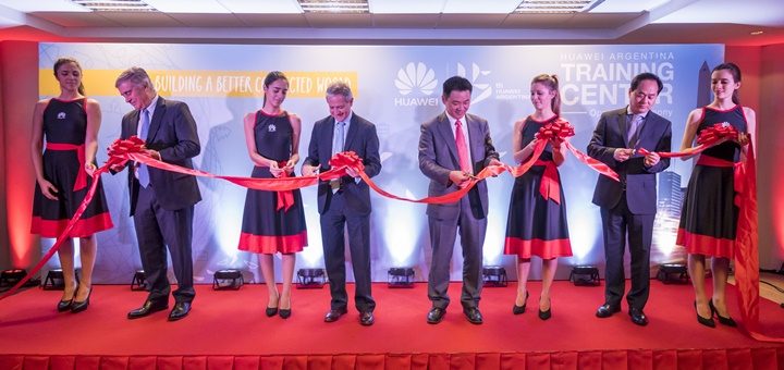 Inauguración del Huawei Training Center en Buenos Aires. Imagen: Huawei