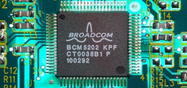 Broadcom adquiere a Brocade por US$ 5.900 millones; planea vender su división de redes IP