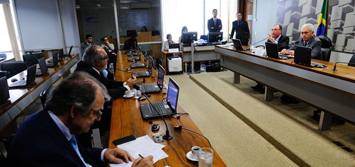 Reunión de la Comisión Especial de Desarrollo Nacional. Imagen: Agencia Senado.