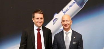 Acuerdo entre Eutelsat y Blue Origin. Imagen: Eutelsat.