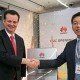 Giberto Kassab, ministro de Ciencia, Tecnología Innovación y Comunicaciones junto con Yao Wei, CEO de Huawei. Imagen: Huawei