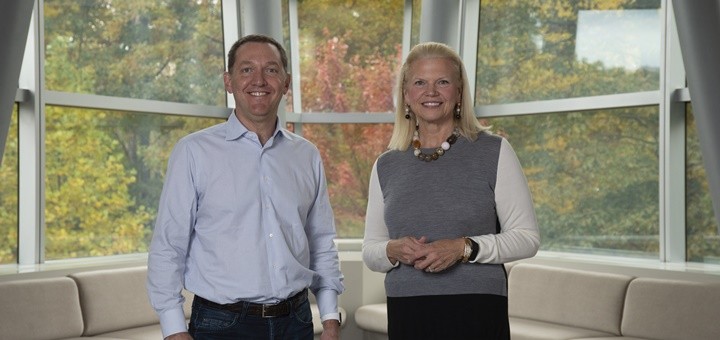 Ginni Rometty, CEO de IBM y James M. Whitehurst, CEO de Red Hat. Imagen: IBM