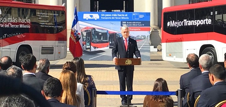 Nuevos buses del sistema Transantiago tendrán Wi-Fi gratuito