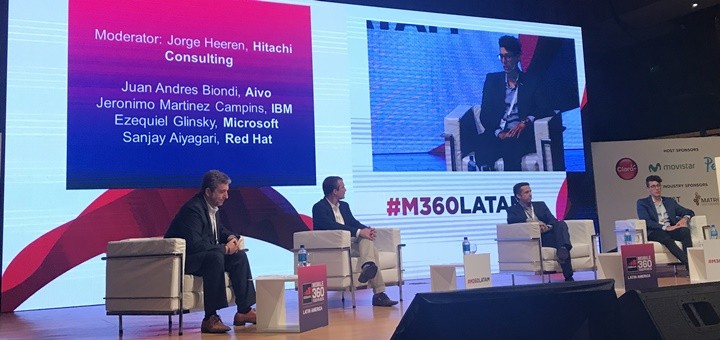 Panel sobre inteligencia artificial en M360 Latinoamérica. Imagen: TeleSemana.com