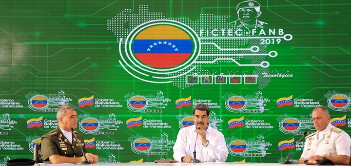 Venezuela da un tímido paso al agrupar sus empresas de telecomunicaciones