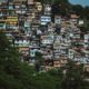 Instalan Wi-Fi y dan chips gratuitos en favelas brasileñas para promover la conectividad en la pandemia