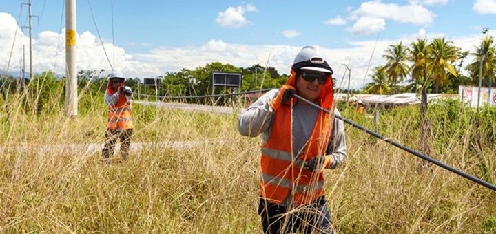 Perú confía en que al cierre de 2021 estarán en operación 18 de los 21 proyectos regionales de fibra óptica