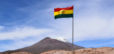 Bolivia invierte cerca de 52 millones de dólares en fibra óptica