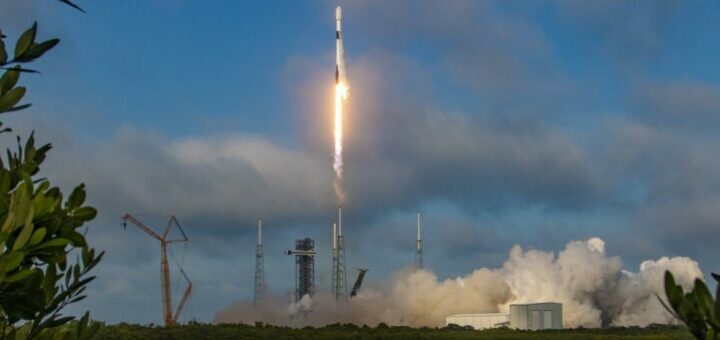 AST SpaceMobile ya tiene permiso de la FCC para lanzar sus primeros satélites LEO