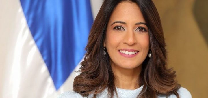 “¿A qué apostamos en este segundo mandato? A seguir con el avance de nuestros procesos de digitalización”