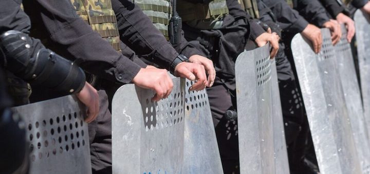 Detener la violencia interna y los disturbios civiles