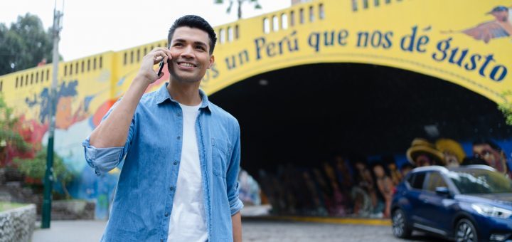 Crece la conectividad en Perú aunque la fija muestra mejores cifras que la móvil