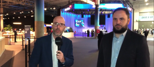 “Ahora, las plataformas son realmente globales, con las APIs pueden conectar no sólo con otros operadores”