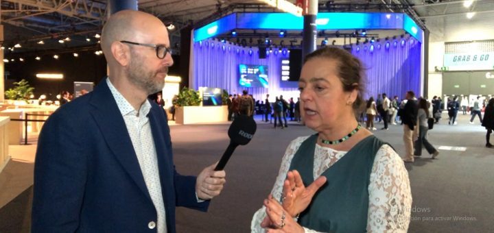 En el cierre del MWC2025, Senza Fili insistió en ver a la inteligencia artificial como una herramienta con propósito