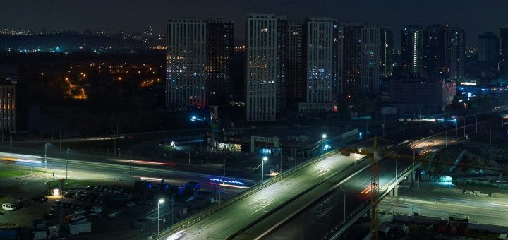 Proponen revisar la norma de infraestructuras críticas en Chile e incluir a la fibra óptica en su resguardo