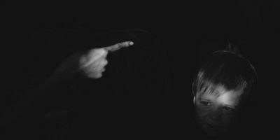 Unsplash - Artyom Kabajev