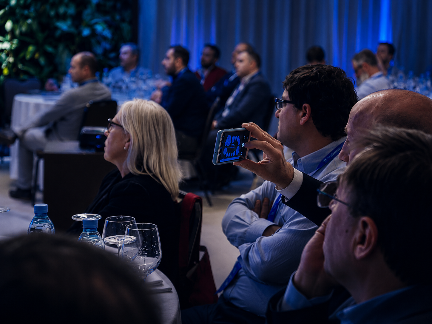 Attendees engaged during a TeleSemana conference session