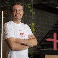 César Serrano César Serrano